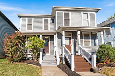 Photo of 975 N 6th Street, Columbus, OH 43201 (MLS # 225032776)