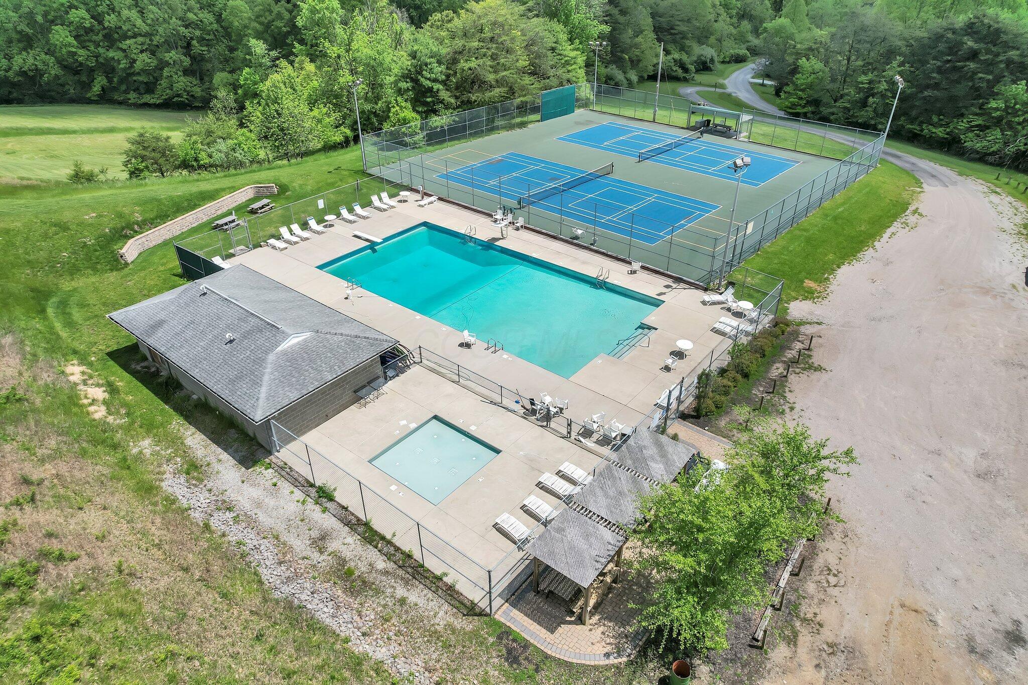494 Kusa Lane, Sugar Grove, Ohio image 18