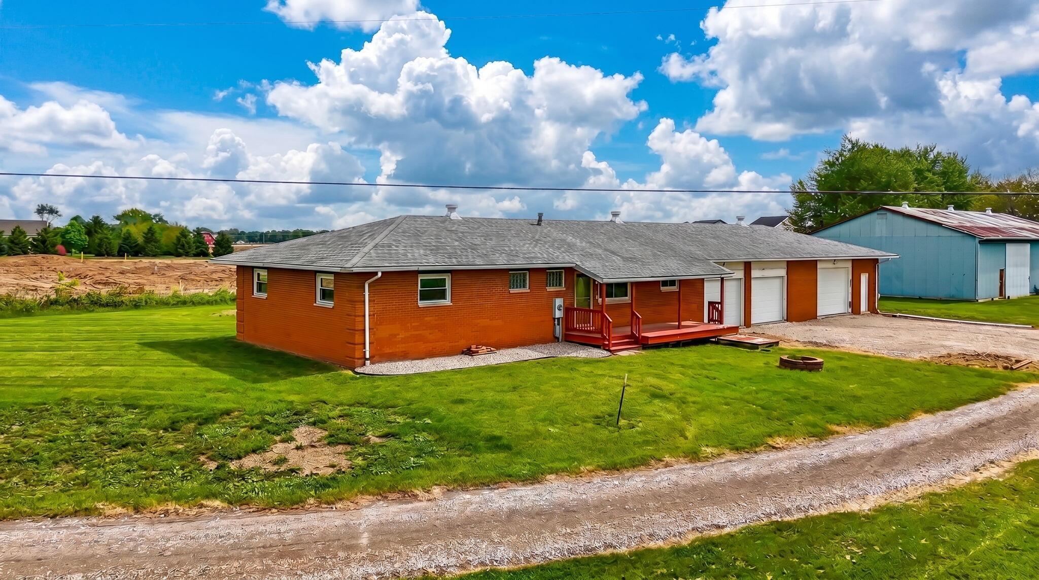9672 Schoolhouse Road NW
