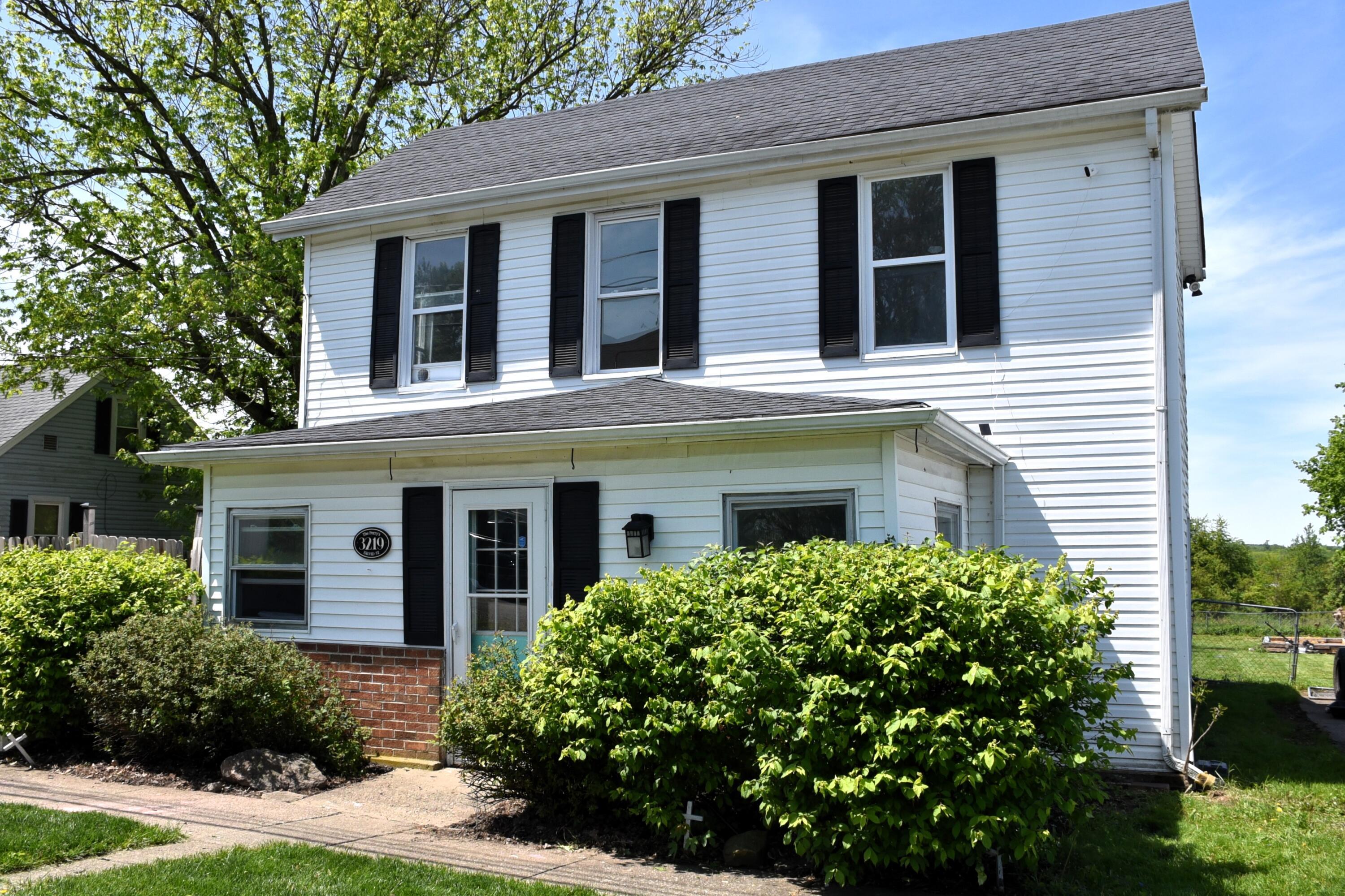 3219 Broad Street, Rushville, Ohio image 2