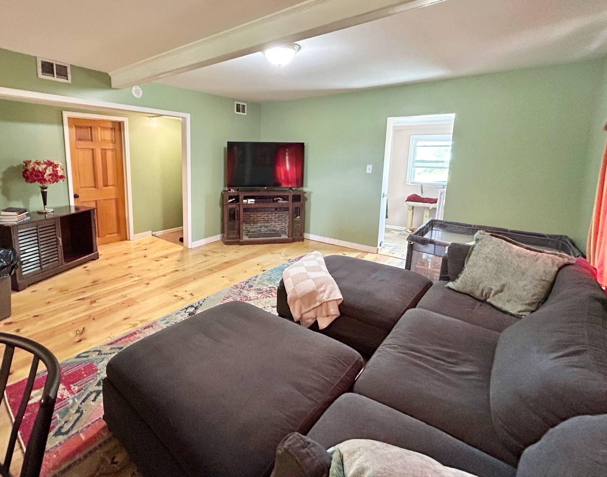 3219 Broad Street, Rushville, Ohio image 7