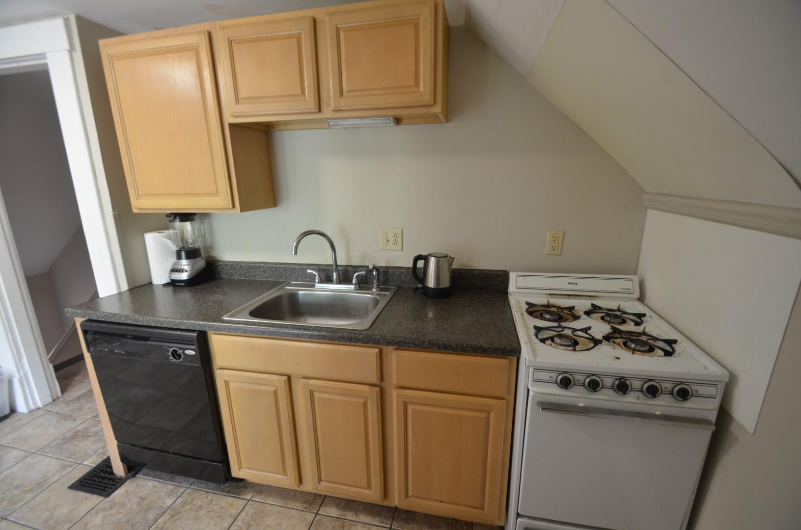 Columbus, Ohio 43201, United States, 1 Bedroom Bedrooms, ,1 BathroomBathrooms,Residential,Active,148395