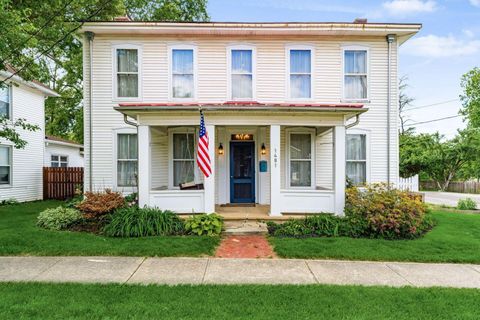Photo of 1481 Lancaster Avenue, Reynoldsburg, OH 43068 (MLS # 226017941)
