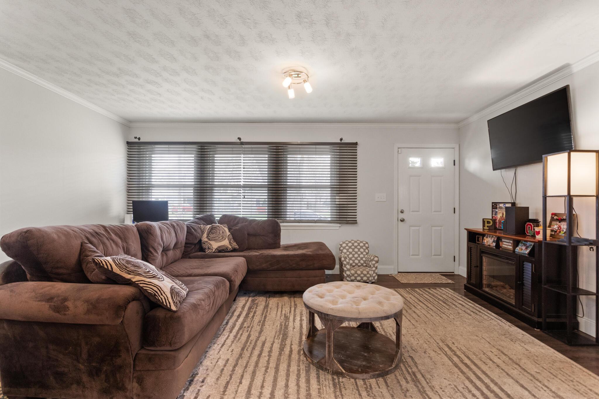 4348 Wayne Street, Hilliard, Ohio image 12