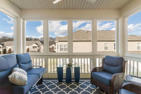 Tiny photo for 1426 Carylake Circle, Columbus, OH 43240 (MLS # 226005484)