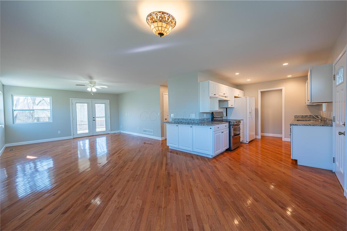 8435 NE Plain City Georgesville Road, Plain City, Ohio image 3