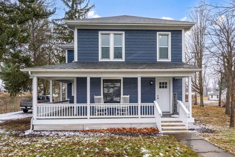 Photo of 1676 Old Delaware Road, Mount Vernon, OH 43050 (MLS # 226017292)