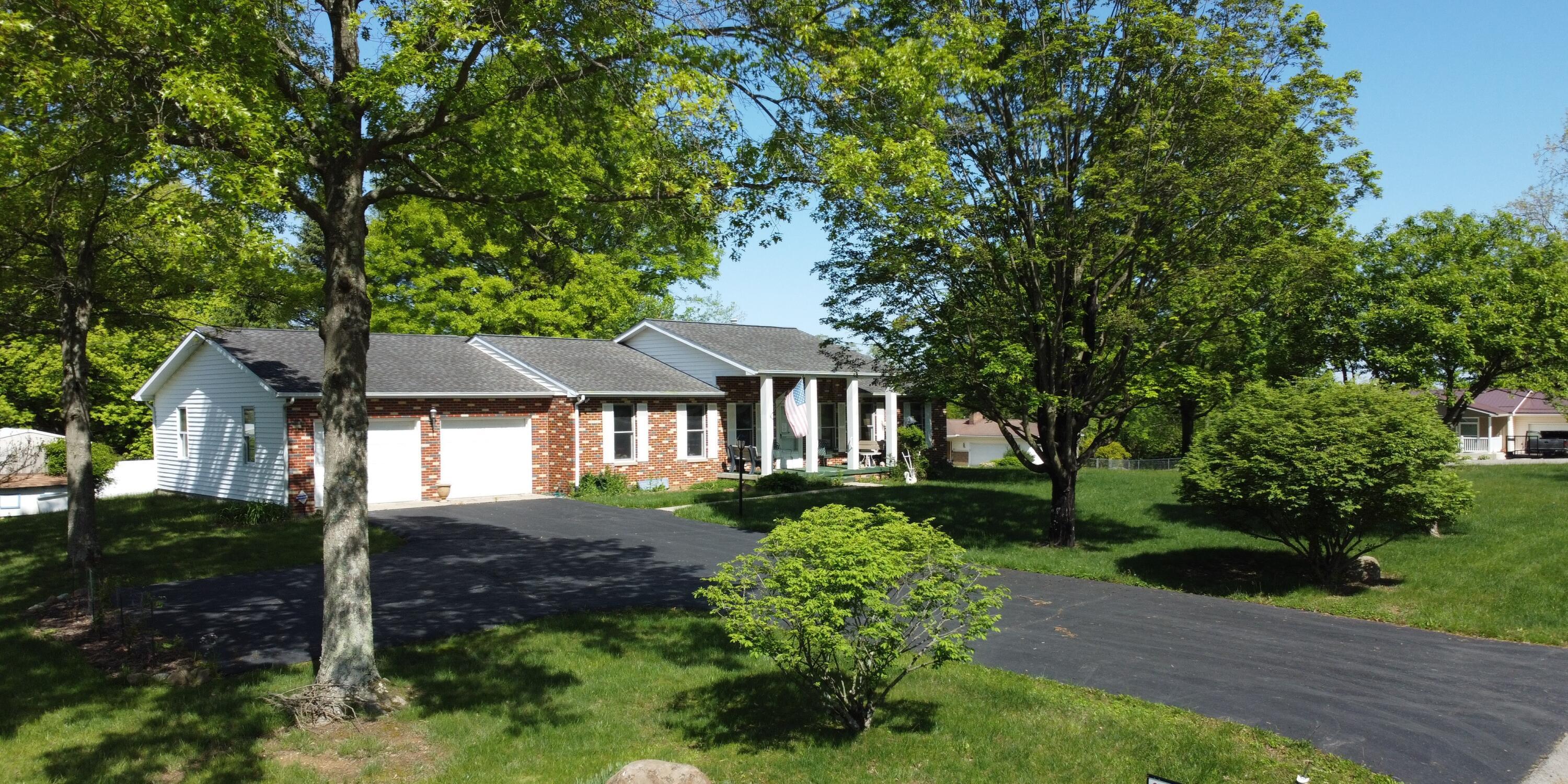 2435 Arabella Drive, Lancaster, Ohio image 3