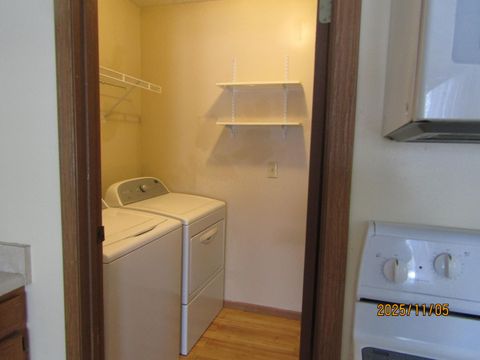 Tiny photo for 1817 Marlboro Avenue, Obetz, OH 43207 (MLS # 225044614)