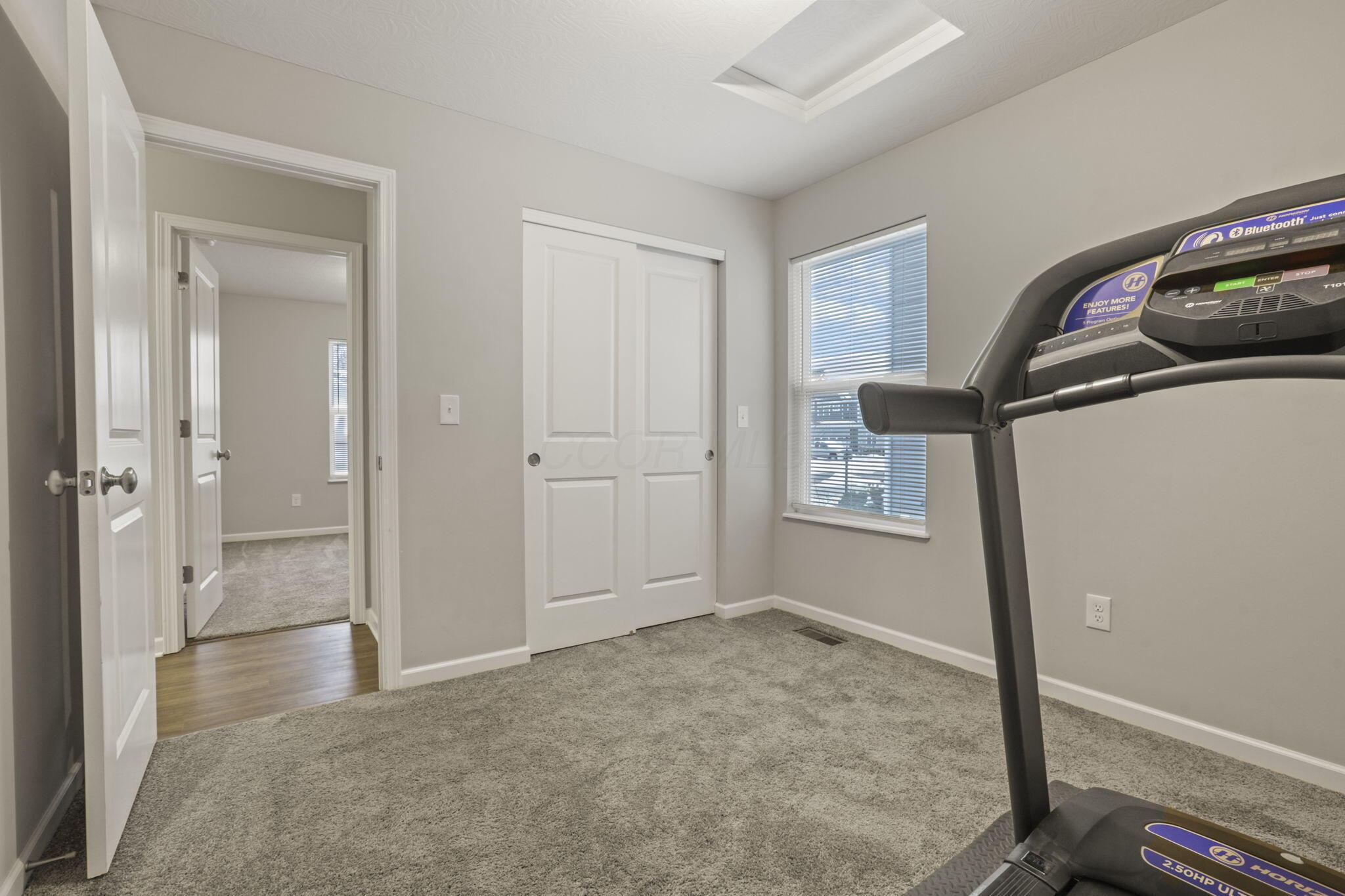 709 Salisbury Street, Pickerington, Ohio image 32