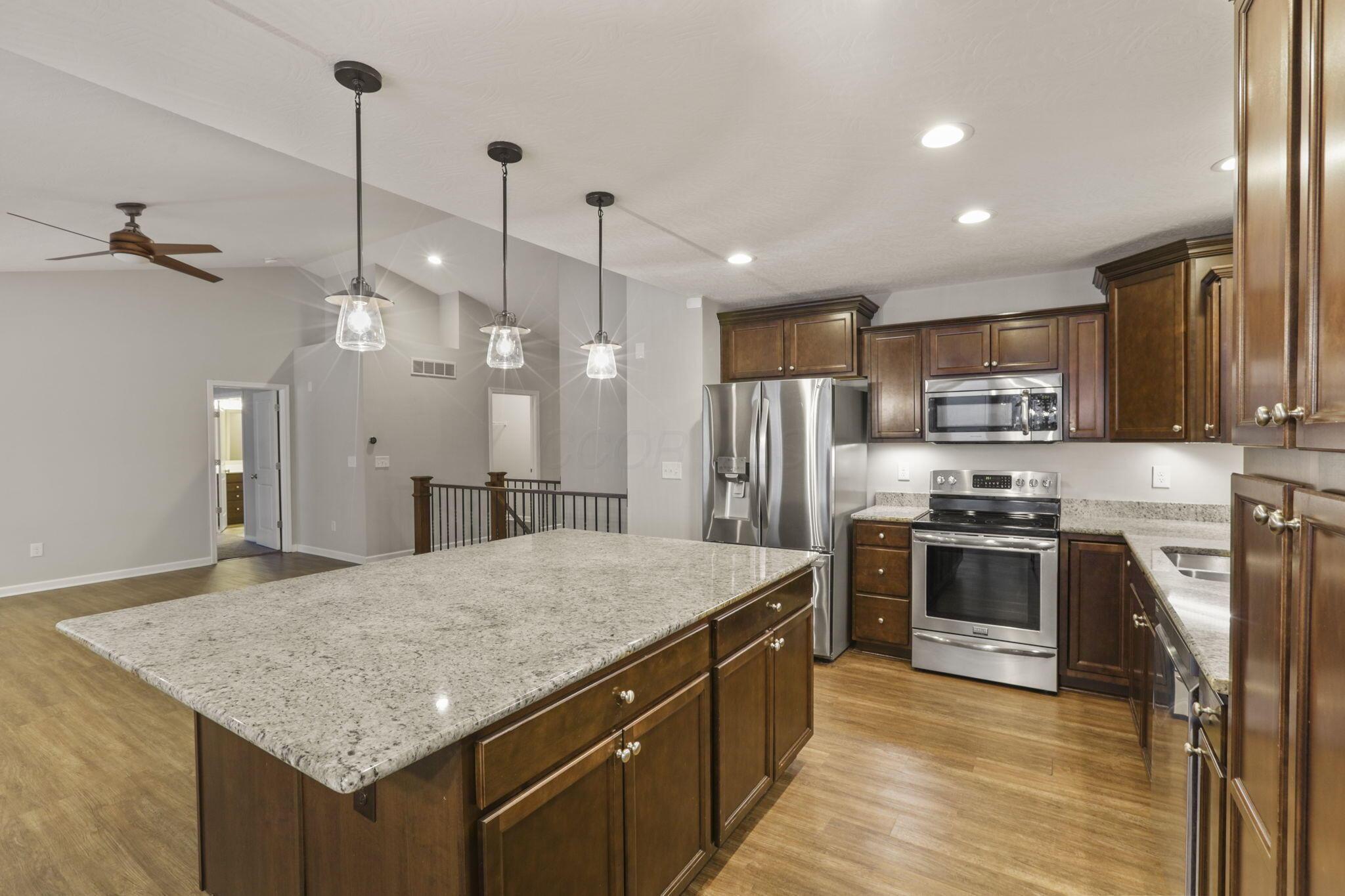 709 Salisbury Street, Pickerington, Ohio image 10