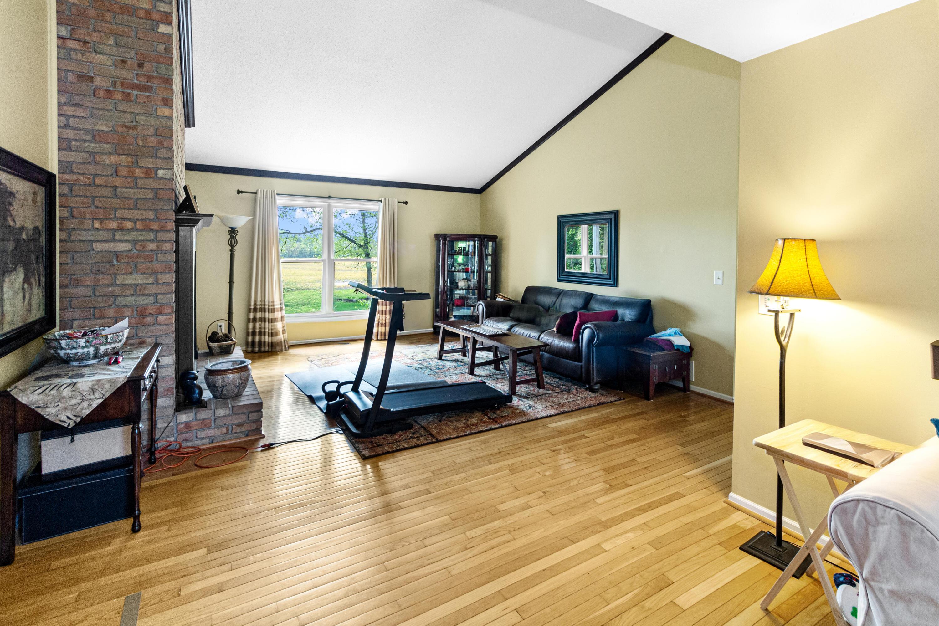 251 Longbranch Drive, Dublin, Ohio image 4