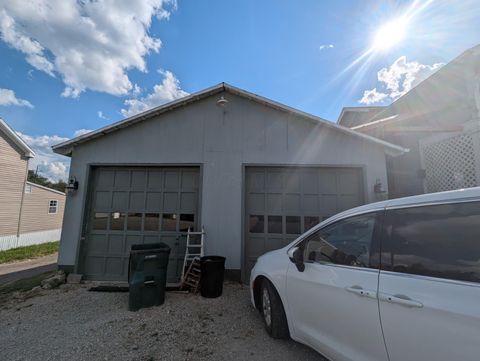Photo of 329 S Chestnut Street, Barnesville, OH 43713 (MLS # 225040319)