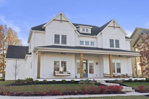 Photo of 2320 Red Oak Street, Lewis Center, OH 43035 (MLS # 225042806)