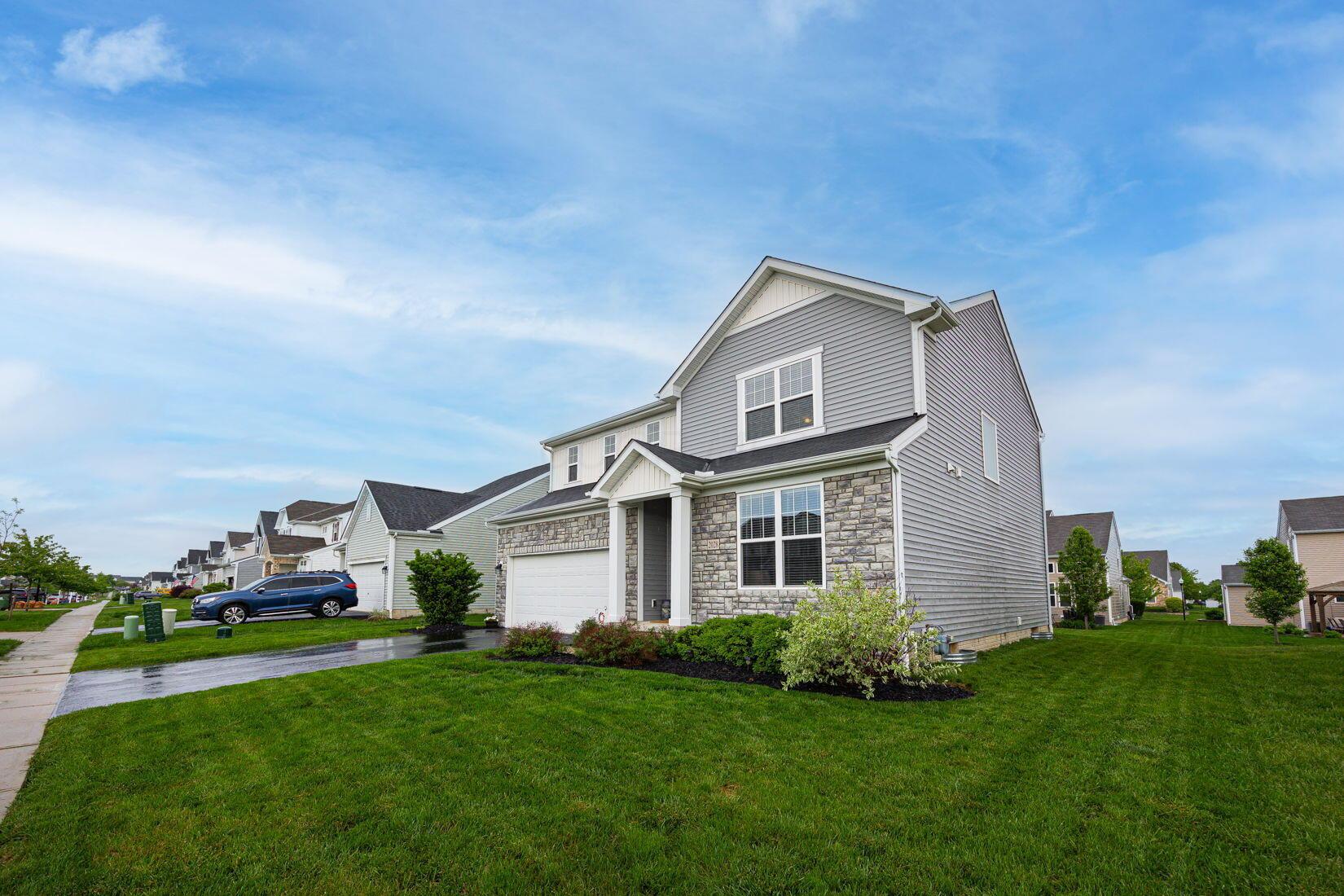 2028 Trophy Drive, Marysville, Ohio image 4