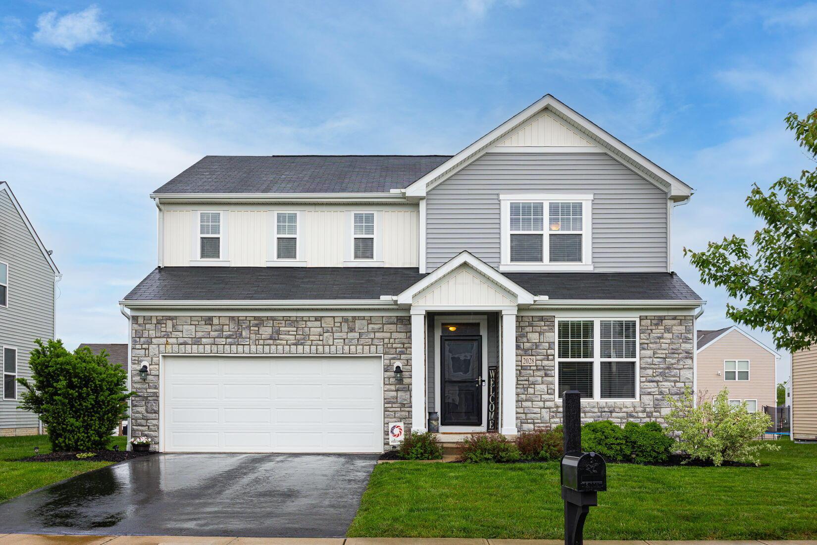2028 Trophy Drive, Marysville, Ohio image 2