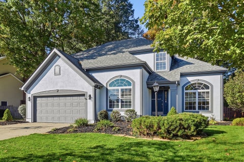 Tiny photo for 4784 Brittonhurst Drive, Hilliard, OH 43026 (MLS # 226040312)