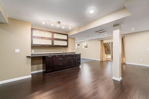 Tiny photo for 7916 Bridge Crossing Court, Powell, OH 43065 (MLS # 225044639)