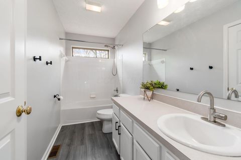 Tiny photo for 7916 Bridge Crossing Court, Powell, OH 43065 (MLS # 225044639)