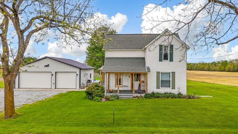 Photo of 5919 N County Line Road, Centerburg, OH 43011 (MLS # 226015250)