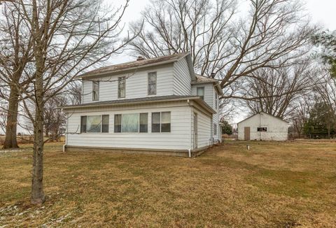 Photo of 3950 Tschopp Road NE, Lancaster, OH 43130 (MLS # 226002206)