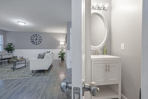 Tiny photo for 604 Clark Avenue, Ashville, OH 43103 (MLS # 226007344)