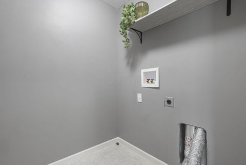 Tiny photo for 604 Clark Avenue, Ashville, OH 43103 (MLS # 226007344)