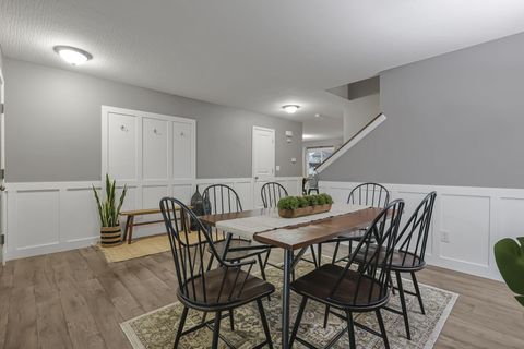 Tiny photo for 604 Clark Avenue, Ashville, OH 43103 (MLS # 226007344)