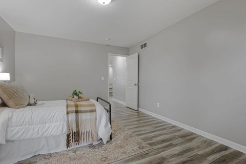 Tiny photo for 604 Clark Avenue, Ashville, OH 43103 (MLS # 226007344)