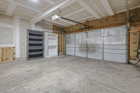 Tiny photo for 604 Clark Avenue, Ashville, OH 43103 (MLS # 226007344)