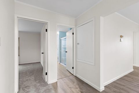 Tiny photo for 3245 Fisher Road, Columbus, OH 43204 (MLS # 225040257)