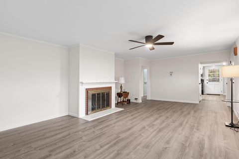 Tiny photo for 3245 Fisher Road, Columbus, OH 43204 (MLS # 225040257)