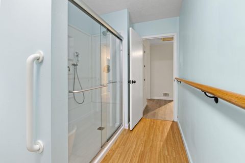 Tiny photo for 3245 Fisher Road, Columbus, OH 43204 (MLS # 225040257)