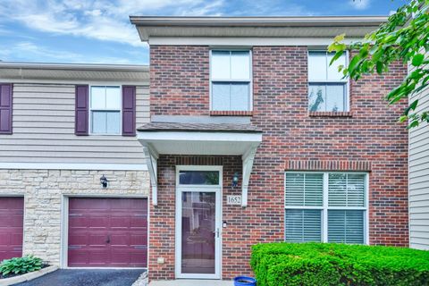 Condo For Sale - 1652 Nature Drive #22<br/> Grove City, OH 43123