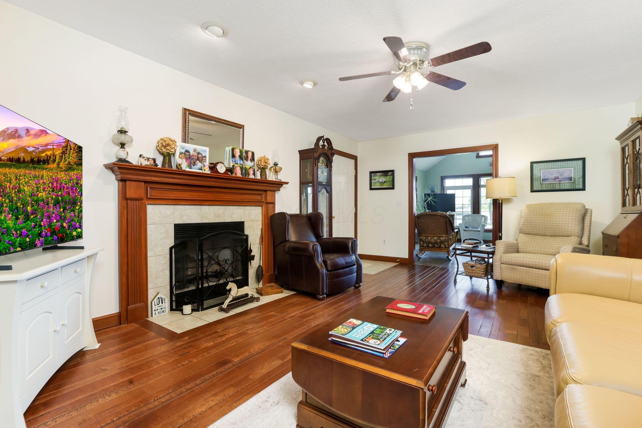 4690 Arrowhead Drive, Carroll, Ohio image 17