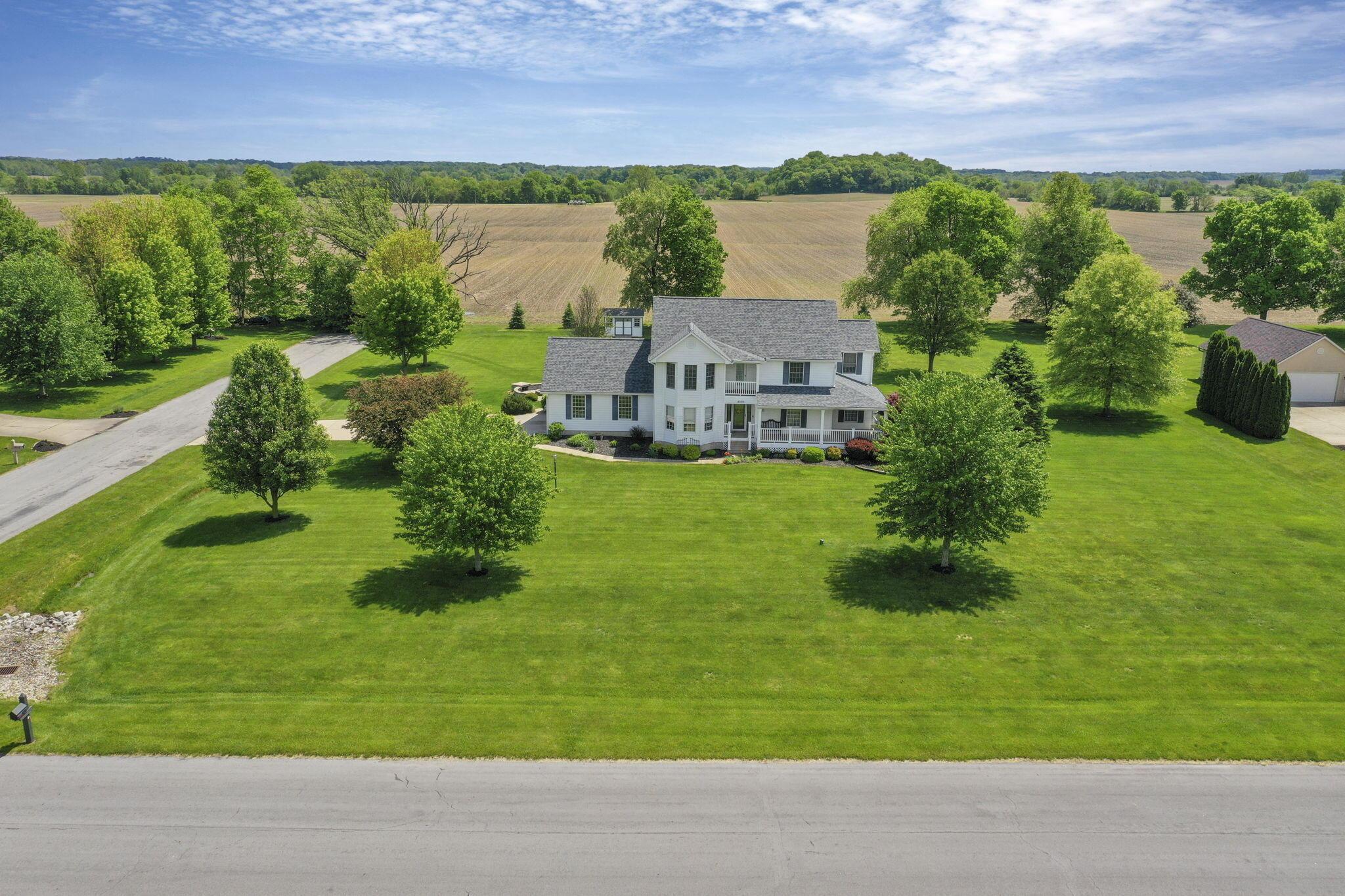 4690 Arrowhead Drive, Carroll, Ohio image 40