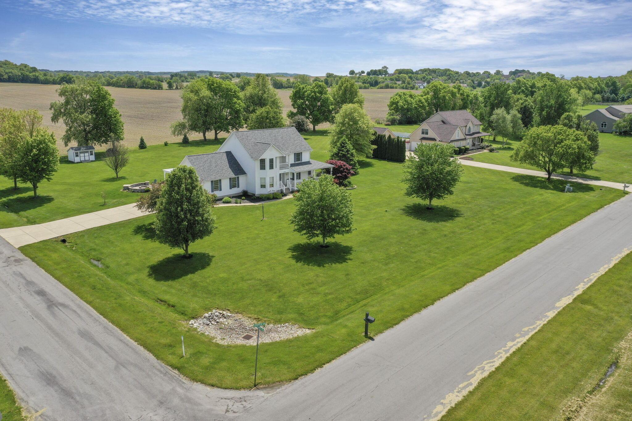 4690 Arrowhead Drive, Carroll, Ohio image 4