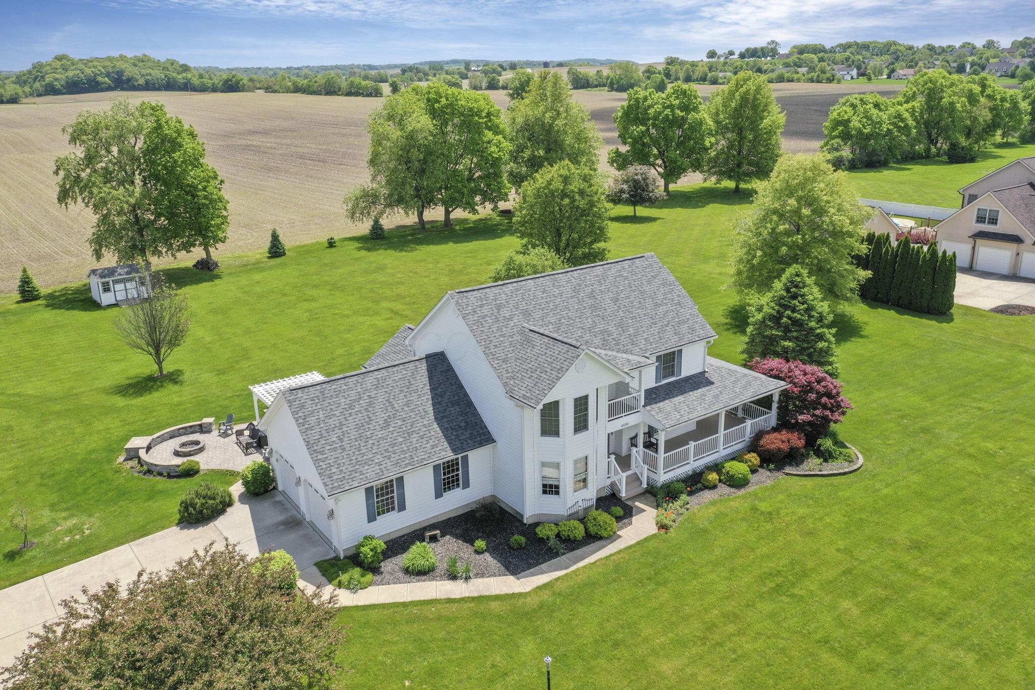 4690 Arrowhead Drive, Carroll, Ohio image 44