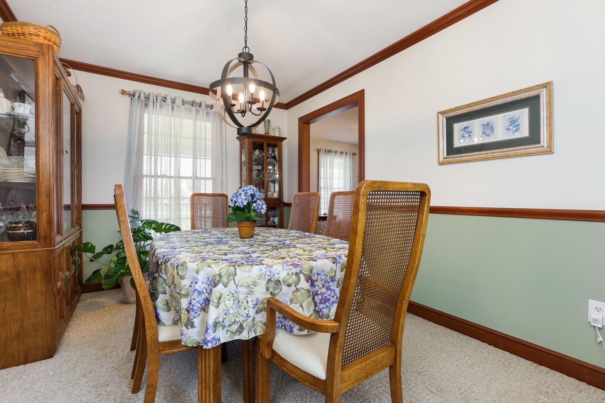 4690 Arrowhead Drive, Carroll, Ohio image 10