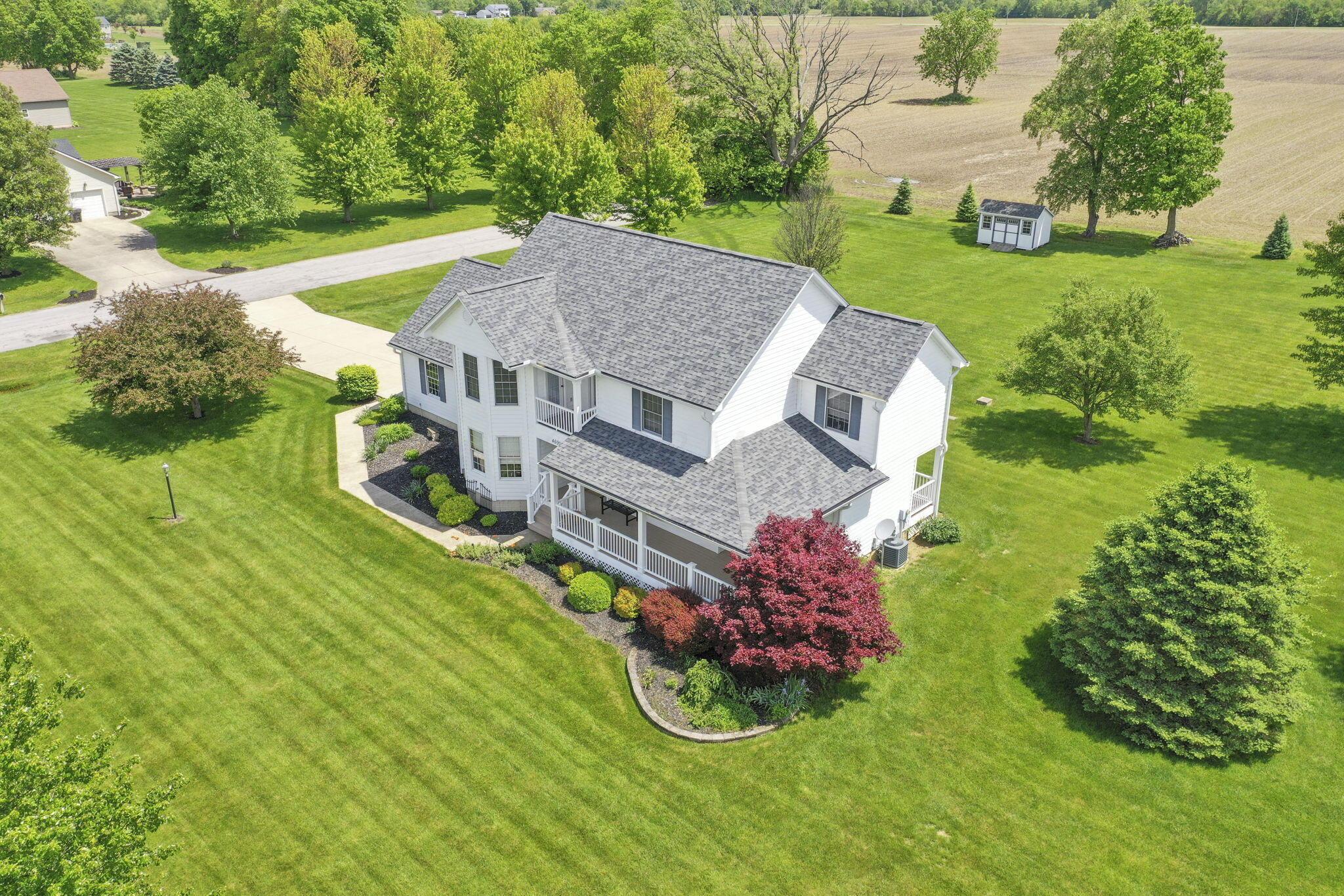 4690 Arrowhead Drive, Carroll, Ohio image 2