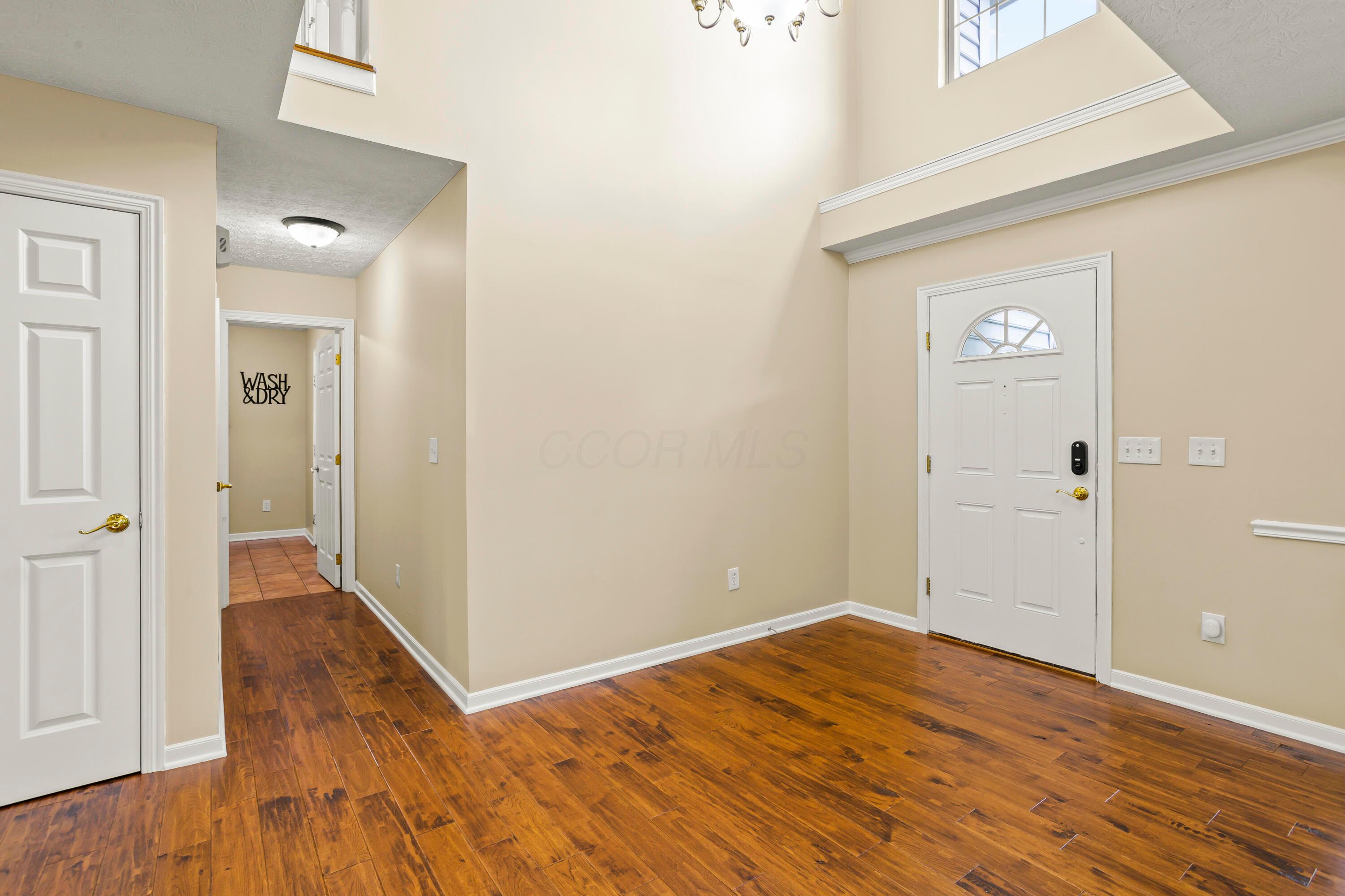 6702 Golden Way, Powell, Ohio image 17