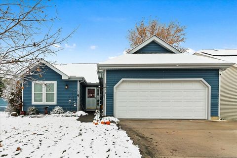 Photo of 7706 Stow Acres Place, Pickerington, OH 43147 (MLS # 225042717)