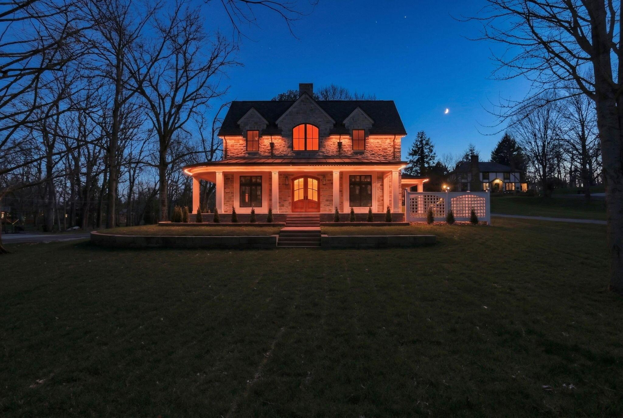 880 Newark Granville Road