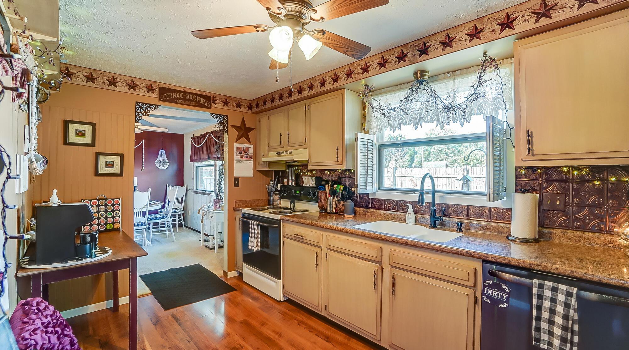 5429 W Ridgewood Road, Springfield, Ohio image 13