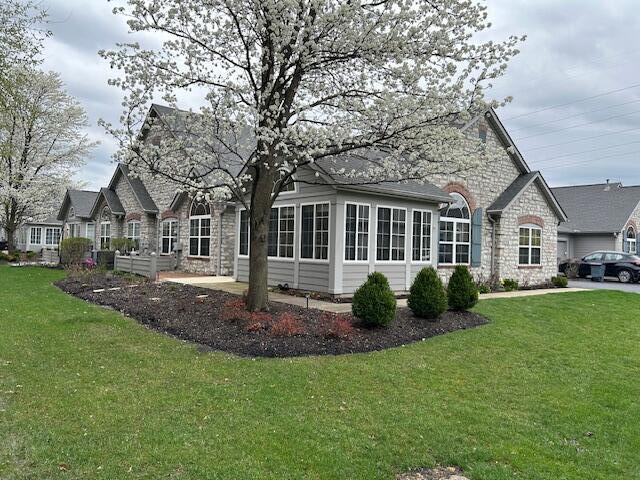 6230 Brickside Drive #25-623, New Albany, Ohio image 6