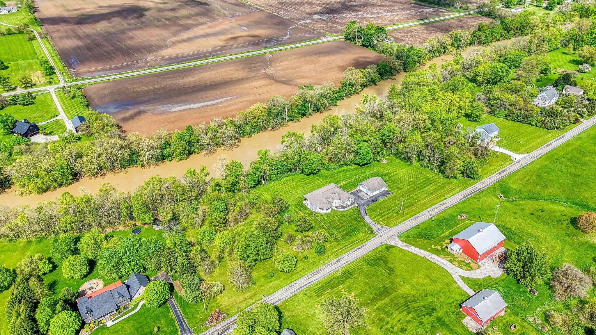 2051 River Road, Delaware, Ohio image 17