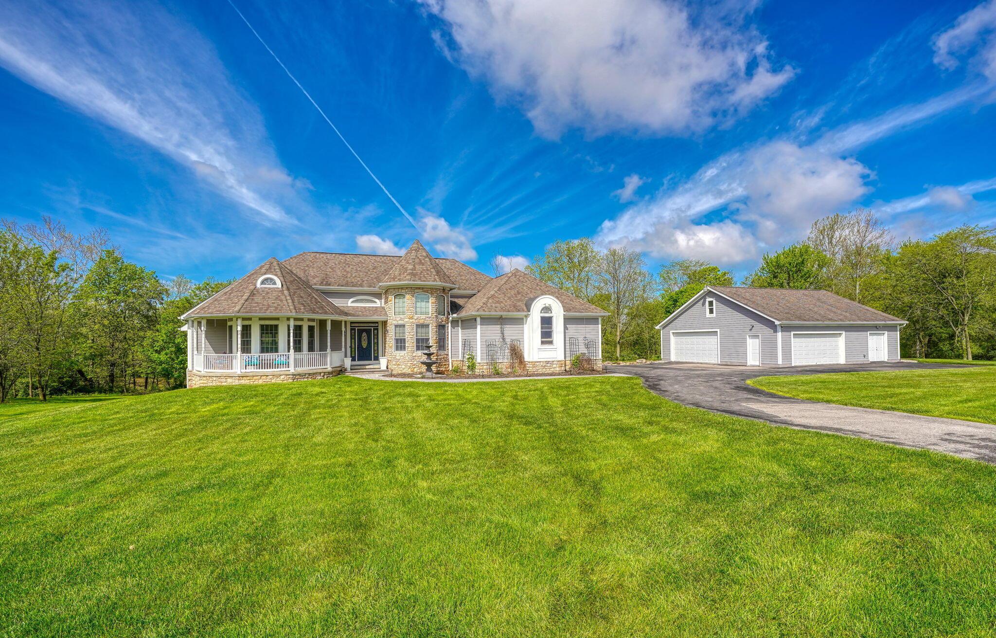 2051 River Road, Delaware, Ohio image 1