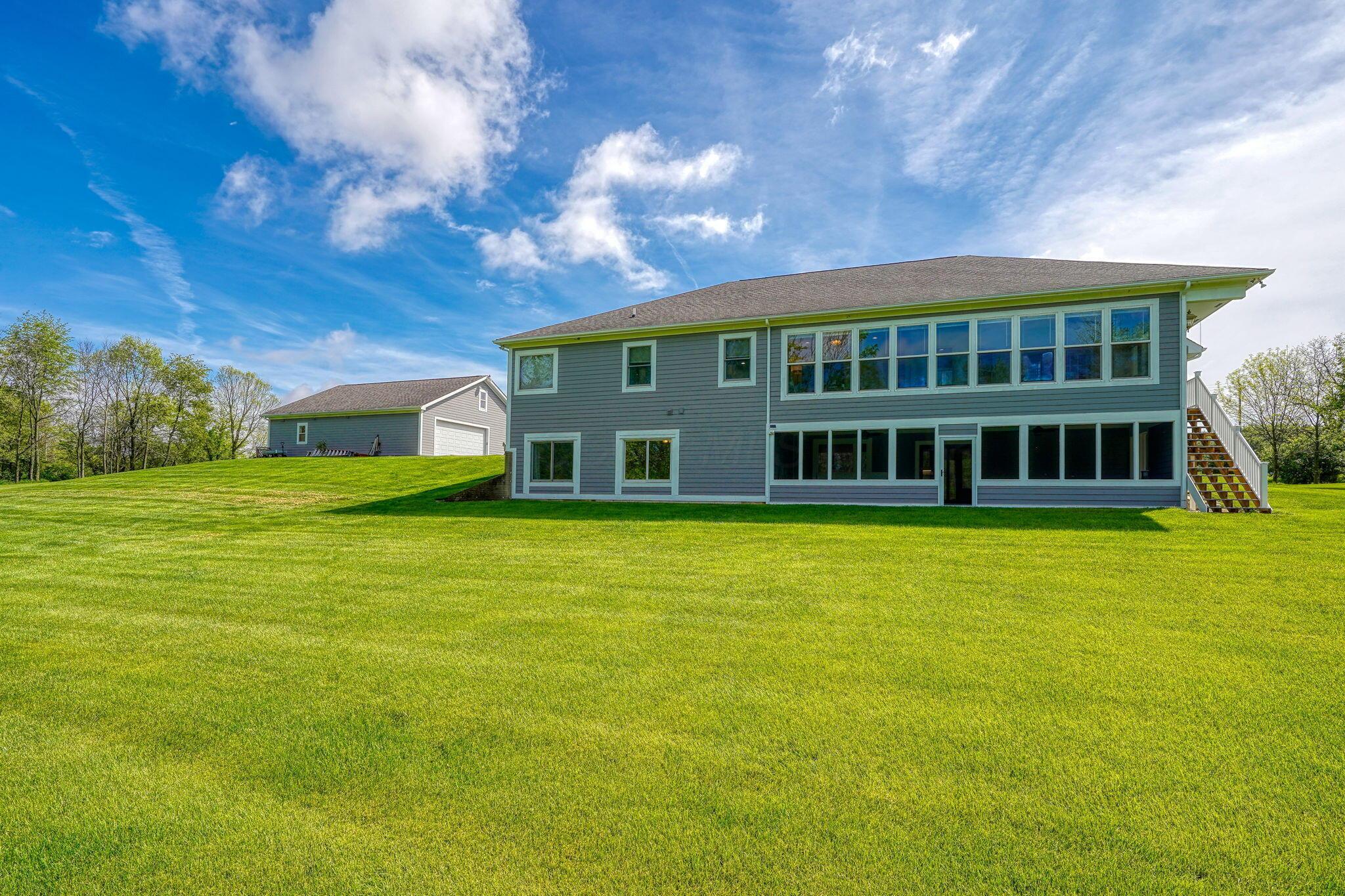 2051 River Road, Delaware, Ohio image 9