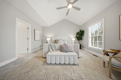 Tiny photo for 42 Keswick Woods, New Albany, OH 43054 (MLS # 226007350)