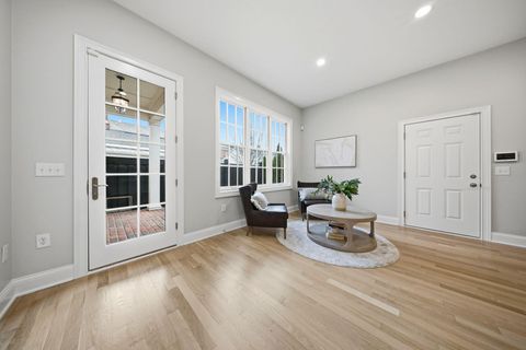 Tiny photo for 42 Keswick Woods, New Albany, OH 43054 (MLS # 226007350)